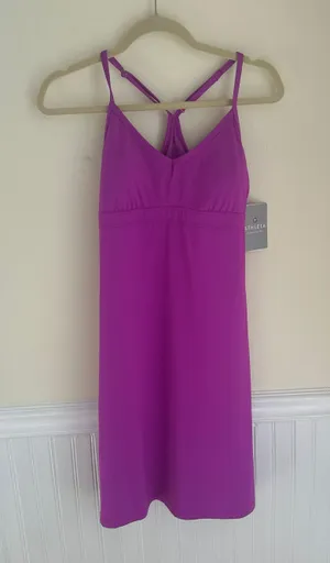 Dress thumbnail 1