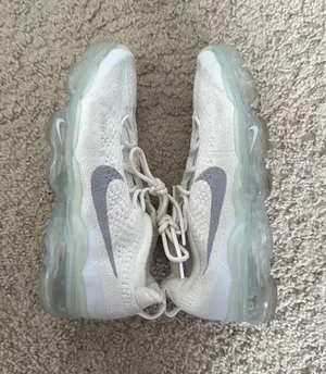 Nike vapor max  thumbnail 1