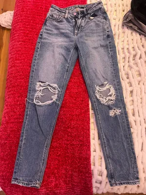 American Eagle Outfitters Jeans thumbnail 1