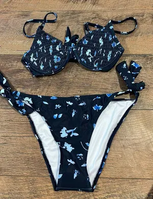 Shein Bikini Set thumbnail 1