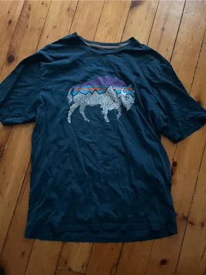 Patagonia Women's small organic cotton T-Shirt Bison blue thumbnail 1