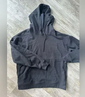 Fabletics women black large long sleeve hoodie with neck liner thumbnail 1