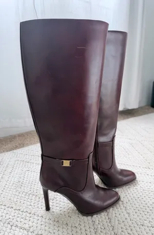 Vince Camuto Boots thumbnail 1