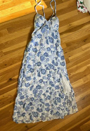 Summer Dress Hollister thumbnail 1