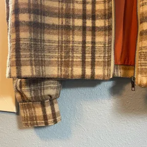 The Nines S Small Plaid Cropped Earth Tones Full Zip Pocket Collar Jacket Blazer thumbnail 4