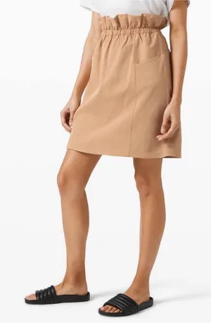 This Lululemon Trip Taker Skirt in Tan thumbnail 1