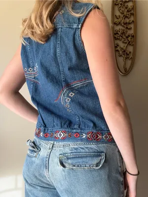 Christopher & Banks 2006 Embroidered Denim Sleeveless Button-Front Vest thumbnail 8