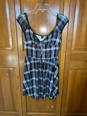 Romeo + Juliet Couture Romwe PUNK Grunge Plaid Print Knotted Front Lace Trim NWOT thumbnail 2