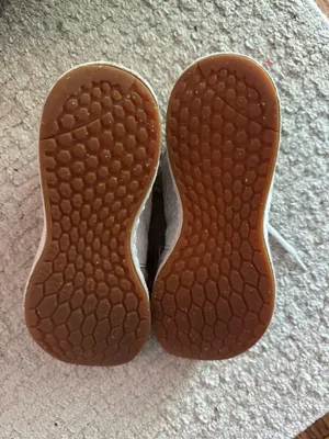 New Balance Tennis Shoes thumbnail 4