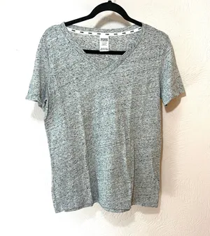 PINK Victoria’s Secret Vneck T-shirt thumbnail 1