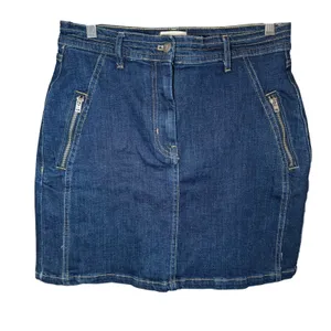 Pilcro Anthropologie Polished Denim Mini‎ Skirt Dark Wash Size 6 thumbnail 2
