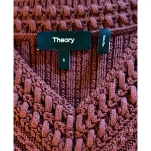 Theory Sweater Vest Womens Size S Plum Cable Knit Pullover Heavy Cotton V-Neck thumbnail 3