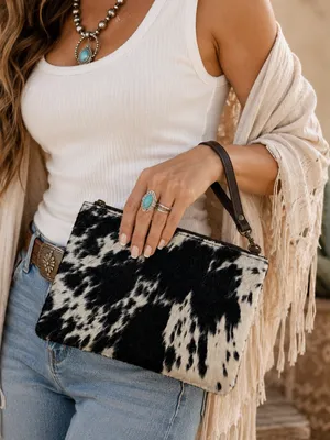 Genuine Cowhide Hair On Hide Wristlet Clutch Black White Western Boho NWOT NEW thumbnail 1