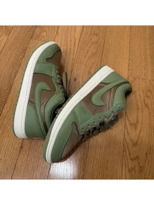 Size 8.5 US Air Jordan 1 Low SE Olive Brown Kelp FB9893-300 Green Brown Leather thumbnail 5