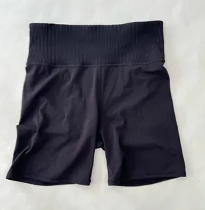 Vuori Shorts thumbnail 1