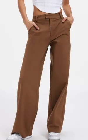 Good American // NWT Sepia Woven Trousers thumbnail 1