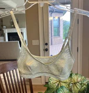 SKIMS Lace Semi SheerLogo Light Yellow Beige Bra Women’s XXS thumbnail 1