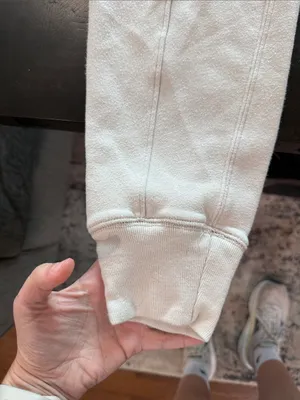 Abercrombie & Fitch cream Fleece Jogger Pants thumbnail 5