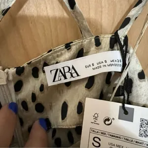 Zara Satin Spotted Mini Dress – Size Small – NWT – Perfect for Nights Out thumbnail 8