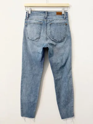 Judy Blue Jeans Size 25 Blue Mid Rise Relaxed Fit‎ Raw Hem Denim Grunge Indie thumbnail 9