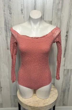 Hollister bodysuit thumbnail 1
