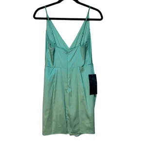 Bebe Mini Dress Sleeveless V-Neck Ruched Cocktail Party Dress‎ thumbnail 3