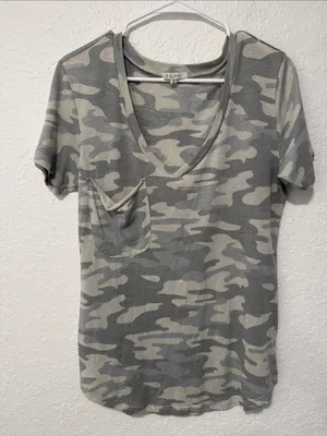 Z SUPPLY Soft Camo Womens T-Shirt Size Medium thumbnail 1