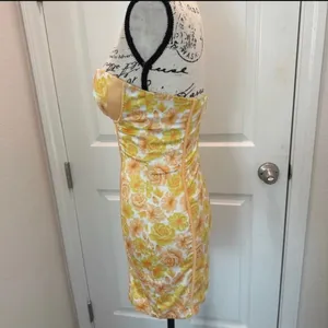 Oh Polly Yellow Floral Strapless Bodycon Dress thumbnail 2