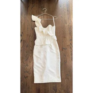 Bardot Revolve Camelia Cocktail Midi One Shoulder Dress in White Size US 4 1791 thumbnail 4