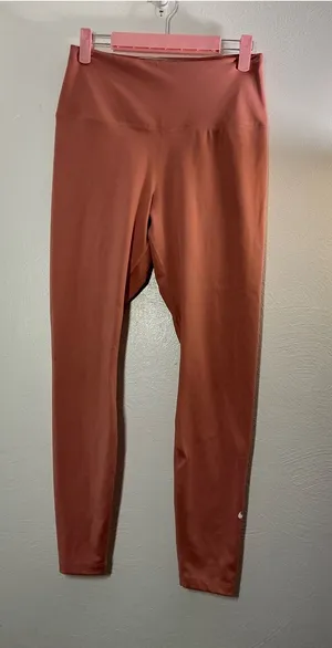 NikeHigh-Rise Leggings Size Medium thumbnail 1