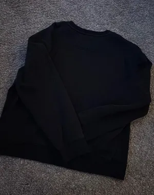 Crewneck thumbnail 3