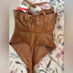 Popilush Leather Corset Bodysuit for Women Shape-wear Corset thumbnail 3