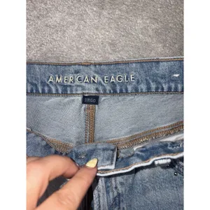 american eagle ex boyfriend jeans studded detail size 8 thumbnail 3