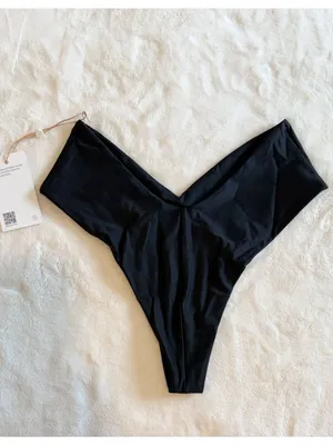 NWT Quince Italian V-Cut High-Rise Bikini Bottom in Black - Size: Small thumbnail 4