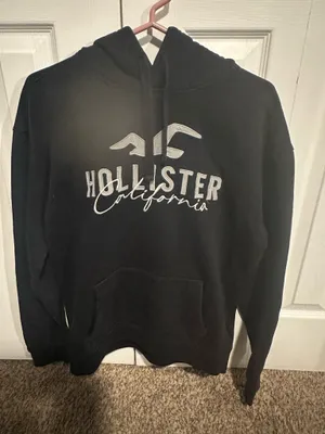Hollister Men’s Hoodie thumbnail 1
