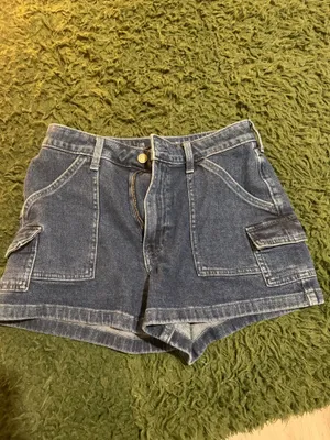 Hollister Shorts thumbnail 3