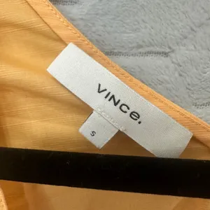 Vince Tangelo Top 100%‎ Cotton Yellow Cut Out Back Scandi Minimalist Womens S thumbnail 5