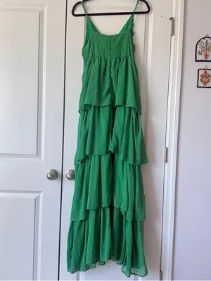 eesome Green Tiered Spaghetti thumbnail 2