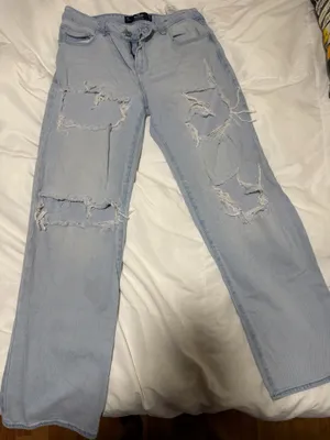 Hollister Jeans thumbnail 1