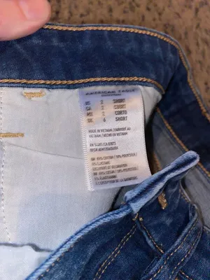 American Eagle s Jeans thumbnail 2