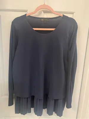 DG 2 Navy Long-Sleeve Pleated Hem Top cute work wear blouse size large thumbnail 1