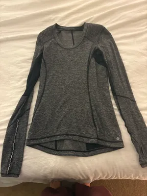 Lululemon shirt thumbnail 1