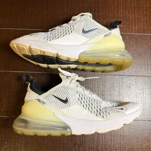 Nike Air Max 270 Womens White Black AH6789-100 Running Shoes Size 9 thumbnail 5