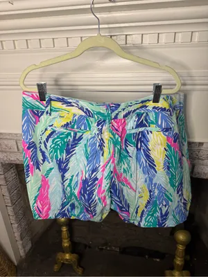 Lilly Pulitzer Vibrant Leaf-Print Women’s Bermuda Shorts — Multicolor thumbnail 3