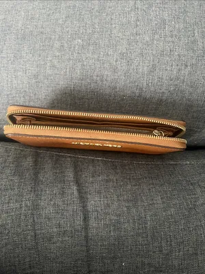 Michael Kors Tan Leather Zip Wallet with Gold Logo thumbnail 4