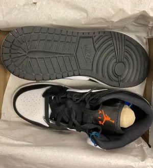 Air Jordan 1 mid thumbnail 5