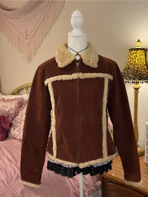 Rue 21 Y2K Brown Leather Jacket with Cream Shearling Trim thumbnail 5