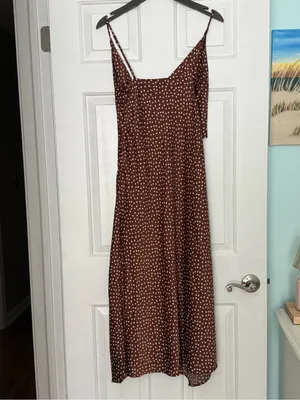 Urban Outfitters Kelly Surplice Midi Dress in Brown and White Polka Dots thumbnail 3