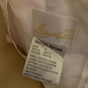 NWT Davids Bridal Michaelangelo‎ White Halter A-Line Gown Beaded Lace Dress thumbnail 11