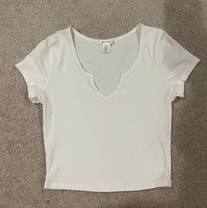 BUNDLE notched Neck Crop Top thumbnail 1